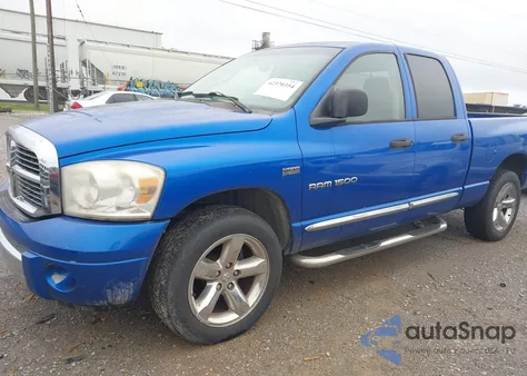 2007 Dodge Ram 1500 Laramie из США, поврежденный, VIN 1D7HA18237J623201